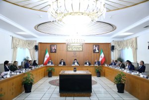 دکتر رئیسی: سازمان‌های بین‌المللی بدون تبعیض به وظایف خود در قبال جنایات صهیونیست‌ها عمل کنند/ تقویت اتحادیه‌ها در راستای مدیریت موثرتر قیمت‌ها و حفظ ثبات بازار/ گزارش وزرای ارتباطات، صمت و نیرو از اقدامات مهم انجام شده