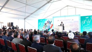 Completing transportation infrastructure a step in the direction of proper estimation of Iran's share of trade in region/ Construction of Shiraz-Isfahan freeway has an important contribution to completion of North-South, Sea-to-Sea route

