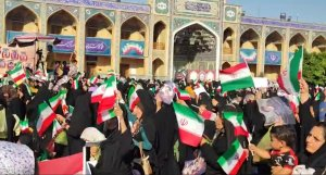 | رئیس‌جمهور در سومین حرم اهل‌بیت در ایران/ مهمان‌‌نوازی شیرازی‌ها در حرم مطهر حضرت شاهچراغ