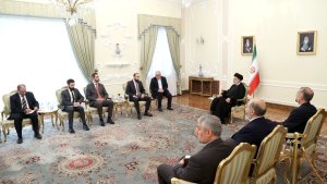 الدکتور رئیسی: ایران علی أتم الاستعداد للمساعدة لتسویة الخلافات بین أذربیجان و أرمینیا نظرا الی مکانتها المؤثرة/ أکد وزیر الخارجیة الأرمینی علی ضرورة اجراء اللقاءات و الحوارات بین دول المنطقة فی المرحلة الحساسة‌ الحالیة بتمحور ایران