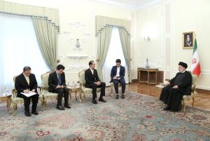 ایران آماده ارتقای بیش از پیش سطح روابط با تایلند است/ آمادگی ایران برای تبادل توانمندی‌ها در عرصه‌های مختلف با تایلند/ ابراز امیدواری سفیر تایلند برای بهره‌مندی کشورش از توانمندی‌های ایران در زمینه‌های علمی و اقتصادی