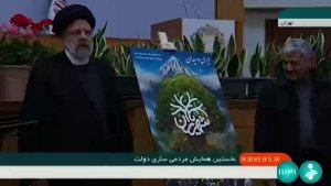 رئیس‌جمهور از  خادم فداکار حرم شاهچراغ (ع) تقدیر کرد