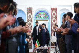 دیدار با جمعی از جوانان برگزیده و نخبه کردستان