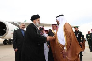 وصل رئیس الجمهوریة الی الریاض العاصمة السعودیة