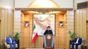 بدرقه رسمی سفر به عربستان برای شرکت در نشست اضطراری سازمان همکاری اسلامی