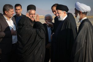 ورود رئیس جمهور به استان چهارمحال وبختیاری