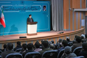 یقین بدانید در دولت مردمی کوچکترین مصادیق فساد و حتی ناکارآمدی تحمل نخواهد شد/ کنار گذاشتن فله‌ای مدیران قبلی برخلاف اصول شایسته‌سالاری است/ باور داریم با مدیریت صحیح ظرفیت‌های کشور می‌توان بر مشکلات غلبه کرد