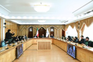 دومین همایش ملی مسئولیت اجرای قانون اساسی 12 آذر با حضور رئیس جمهور برگزار خواهد شد/ تحول بنیادین اقتصادی مبتنی بر اصول قانون اساسی محوریت همایش امسال/ مردمی‌سازی و پرهیز از سوگیری‌های سیاسی در اجرای قانون اساسی رویکرد اصولی و محوری دولت سیزدهم است
