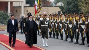 غادر الرئیس الایرانی طهران متوجها الی موسکو