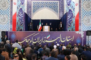 توسعه راه‌های مواصلاتی و رفع مشکل مسکن استان البرز از برنامه‌های محوری دولت است/ یقین بدانید در برخورد با فساد به هیچ‌کس رحم نخواهم کرد/ زبان گویای ملت ایران خواهیم بود و در مجامع بین‌المللی بر سر ظالم فریاد می‌زنیم