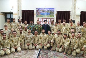 شب یلدا در جمع سربازان گلستانی