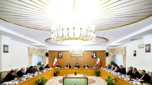 Dr Raisi's order to authorities to immediately, seriously handle affairs of Kerman's martyrs' families/ Report of chief of Administrative and Recruitment Affairs Organisation on efforts to implement justice in recruitment of human resources for executive bodies
