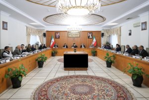 تعیین دو وظیفه مهم برای مسئولان اجرایی در ارتباط با انتخابات از سوی دکتر رئیسی/ تصویب دستور رئیس جمهور برای بیمه 10 هزار نفر از شاغلین صنایع دستی و راهنمایان گردشگری/ گزارش مسئولان اجرایی از پرداخت مطالبات بازنشستگان، ارائه خدمات به ایثارگران و خدمات دولت در حوزه سلامت و اشتغال‌آفرینی