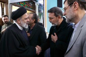 مراسم بزرگداشت جمعی از شهدای حادثه تروریستی کرمان در مسجدسلمان