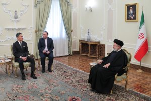 دکتر رئیسی: تحریم‌های ظالمانه علیه  ایران نمی‌تواند مانعی برای گسترش روابط ایران و ژاپن باشد/ سفیر جدید ژاپن: ژاپن برای تلاش‌های دولت ایران در راستای تعمیق و تقویت روابط منطقه‌ای احترام زیادی قائل است