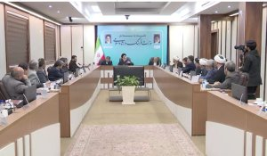 دیپلماسی فرهنگی اولویت سیاست خارجی/ آزادی بیان و قلم از افتخارات نظام اسلامی است
 
