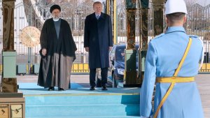 استقبال رسمی رئیس جمهور ترکیه از دکتر رئیسی در آنکارا