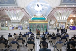 امام(ره) به ما آموخت که با حفظ مبانی و اصول نیز می‌توان به پیشرفت رسید/ موضع استکبارستیزی امام خمینی(ره) در انقلاب اسلامی با قوت ادامه دارد/ انتخابات از جلوه‌های بی‌بدیل مردم‌باوری امام(ره) است
