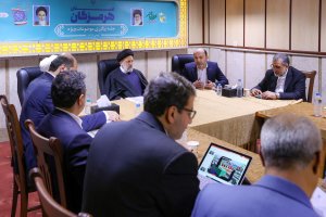 Dr Raisi in the meeting of following up special issues of Hormozgan