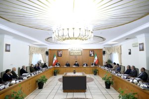 قدردانی رئیس جمهور از راه‌اندازی سامانه پرداخت به ذینفع نهایی/ گزارش وزیر تعاون از اجرای گام جدید طرح پرداخت یارانه بر مبنای کالابرگ الکترونیک/ خبر وزیر ارشاد از تاسیس یک تالار هنری فاخر در تهران
