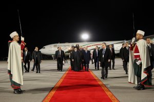 Arrival in Algiers 