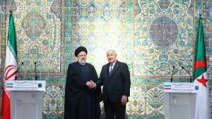 أعرب الرئیسان الایرانی و الجزائری عن ارتیاحهما لکیفیة الحوارات و النتائج الایجابیة المکتسبة جراء زیارة الدکتور رئیسی
