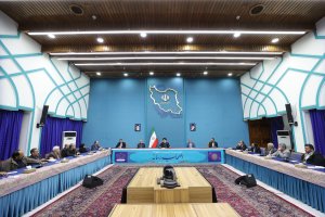 امروز دسته‌بندی صحیح میان رسانه‌ها نه چپ و راست، بلکه بر اساس امیدآفرینی و یاس‌آفرینی است/ دولت با اقدام و عمل و رسانه‌ها با قلم و بیان خود در مسیر ترویج نقاط قوت و تلاش برای رفع نقاط ضعف اقدام کنند/ تقدیر از تلاش همه رسانه‌ها در نقد منصفانه عملکرد مسئولین