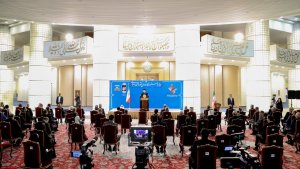 We warmly welcome cooperation of all neighbours, Islamic countries/ Solution to Palestinian issue not possible except with unity, mutual thinking, cooperation of Islamic countries/ Liberation of Quds the best axis for unity of Islamic countries
