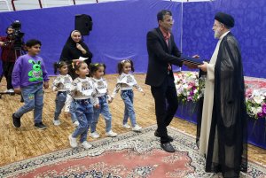 جشن افتتاح و واگذاری 2 هزار و 58 واحد مسکونی طرح نهضت ملی مسکن  و 1158 قطعه زمین طرح جوانی جمعیت 