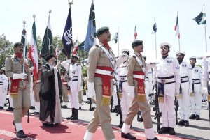 Official welcoming ceremony by Pakistani PM