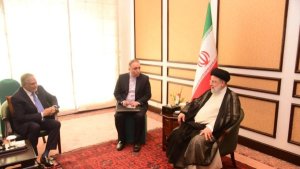 Dr Raisi: Iran-Pakistan ties beyond neighbourhood, rely on brotherhood, deep, historical ties/ Ishaq Dar: Islamic Ummah needs leaders like leader of Islamic Republic of Iran
