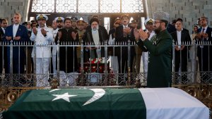 Dr Raisi pays tribute to Muhammad Ali Jinnah 