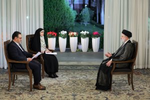  گفتگوی زنده تلویزیونی با مردم