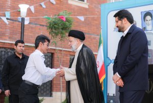  مراسم واگذاری زمین و مسکن طرح نهضت ملی مسکن