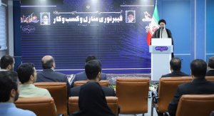 توسعه شبکه فیبر نوری یکی از زیرساخت‌های مهم فرهنگی کشور است/ بهره‌مندی استان قم از این شبکه به‌دلیل نقش بی‌بدیل آن در تولید محتوا از اهمیت ویژه‌ای برخوردار است
