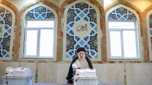 Dr Raisi participates in 2nd round of Islamic Consultative Assembly elections/ Reason for hatred of enemies of Islamic Republic is presence and participation of people 
