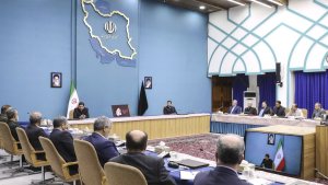 Dr Mokhber stresses development of space industry for practical use of its gifts to accelerate progress, improvement of people's lives/ Revival, development of this industry one of successful management effects of martyr President
