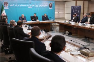 شهید رئیسی در کنار جلسات متعدد با مسئولان و فعالان اقتصادی به صورت میدانی نیز رشد و رونق تولید را به طور جدی دنبال می‌کرد/ سیاستگذاری مبتنی بر رهنمودهای رهبری و تمرکز بر توسعه دانش‌بنیان‌ها از دلایل توفیقات دولت در بخش صنعت/ فراهم شدن زمینه توسعه تعاملات با کشورهای بزرگ اقتصادی با عضویت در پیمان‌های منطقه‌ای و بین‌المللی