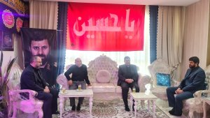 Dr Mokhber meets with the family of Martyr Seyyed Mehdi Mousavi
