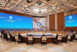 أكد على شبكة التواصل بين المناطق الحرة المشتركة و عقد الاتفاقيات الاقتصادية في اطار المنظمة/ أعرب عن دعم ايران تصويت و تنفيذ الوثيقة الاستراتيجية للطاقة في منظمة شنغهاي للتعاون/ استخدام الموانئ الجنوبية لايران في التنقل بين الشمال و الجنوب أرخص و أسرع للتجارة بالنسبة الى أعضاء منظمة شنغهاي/ شدد على ضرورة الاجراءات الصارمة لأعضاء منظمة شنغهاي من أجل وقف عاجل للجرائم الحربية لكيان الاحتلال