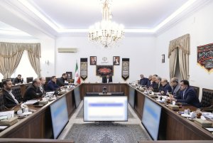 تصویب شیوه‌نامه وصول مطالبات و سرمایه‌گذاری‌های داخلی صندوق توسعه ملی/ تفویض اختیارات تمدید سپرده‌گذاری‌های ارزی به هیئت عامل صندوق توسعه ملی/ ارائه گزارش عملکرد سه ساله