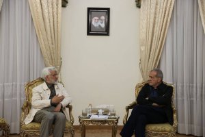 دیدار دکتر جلیلی با رئیس جمهور منتخب/ اعلام آمادگی دکتر پزشکیان برای دریافت دیدگاه‌ها و پیشنهادات دکتر جلیلی