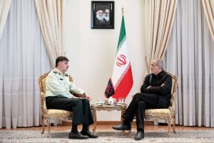 دیدار فرمانده کل انتظامی کشور با رئیس جمهور منتخب/ قدردانی دکتر پزشکیان از برگزاری انتخابات در سایه امنیت و نظم کامل