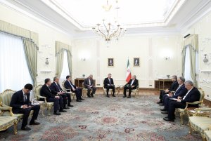 دیدار رئیس مجلس ازبکستان با رئیس جمهور