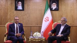 الدکتور بزشکیان: بامکان ایران و مصر ان تتغلبا علی معظم المشاکل الاقلیمیة فی ظل التعاون المشترك/ وزیر الخارجیة‌ المصری: نفرح کثیرا لاجتیاز ایران بدور أیة مشکلة و بکل اقتدار مرحلة ما بعد استشهاد الدکتور رئیسی