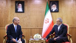 Dr Pezeshkian: Let's not allow problems caused by actions of some foreign powers in relations between the two countries to continue/ Special Envoy of Japanese PM: Mr Kishida is eager to have a face-to-face conversation with your Excellency about development of cooperation
