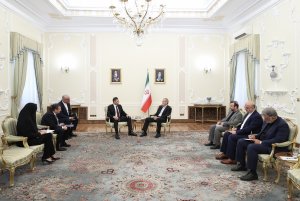 دکتر پزشکیان: صربستان دوست روزهای سخت ایران بوده و برای ارتقای هر چه بیشتر روابط تلاش خواهیم کرد/ معاون نخست وزیر صربستان: هرگز به سیاست‌ها و اقدامات کشورهای اروپایی در راستای ترویج ایران‌هراسی نپیوستیم

