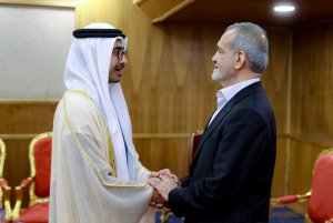دیدار وزیر خارجه امارات متحده عربی با دکتر پزشکیان