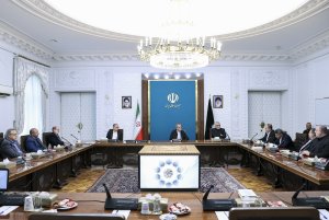 شرط واگذاری مسئولیت در دولت چهاردهم، باور به همدلی برای بهره گرفتن از همه ظرفیت‌ها در راستای اجرای سیاست‌های کلان نظام است/ اگر فردی به اصول دولت چهاردهم پایبند نیست نباید مسئولیت قبول کند/ زبان مشترک دولت و مجلس برای حل مشکلات اسناد و سیاست‌های کلان نظام است
