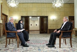 شاخص ما در دولت و ارزیابی نیروهای انسانی کسب رضایت مردم است/ تلاش می‌کنیم مردم از سیستان، کردستان و خوزستان تا تهران در زمینه‌های مختلف خدمات یکسانی دریافت کنند/ تمهیداتی برای رفع مشکلات اضطراری بازنشستگان، کشاورزان، معلمان و پرستاران اندیشیده شده است/ قابل قبول نیست فرزند کسی که پول ندارد خوب آموزش نبیند/ بازنگری اساسی در کنکور بر اساس عدالت